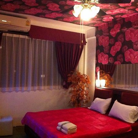Maxwell Inn Pattaya Εξωτερικό φωτογραφία