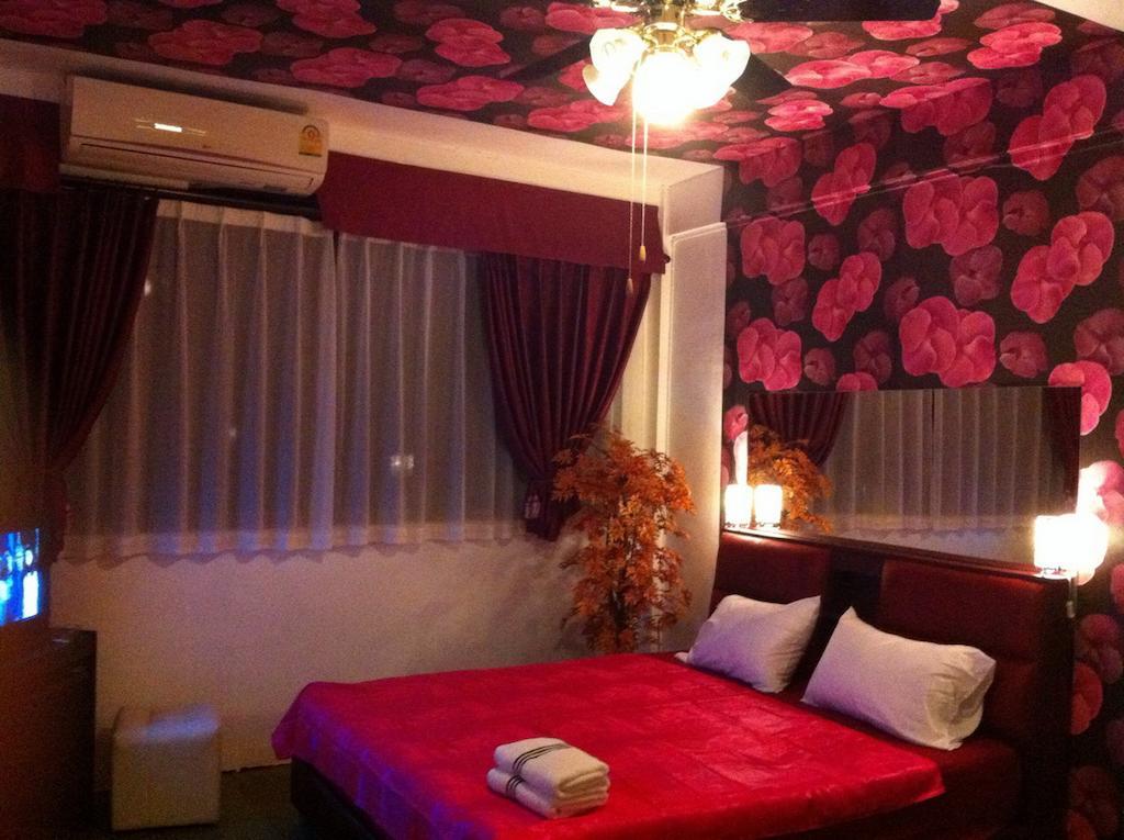 Maxwell Inn Pattaya Εξωτερικό φωτογραφία