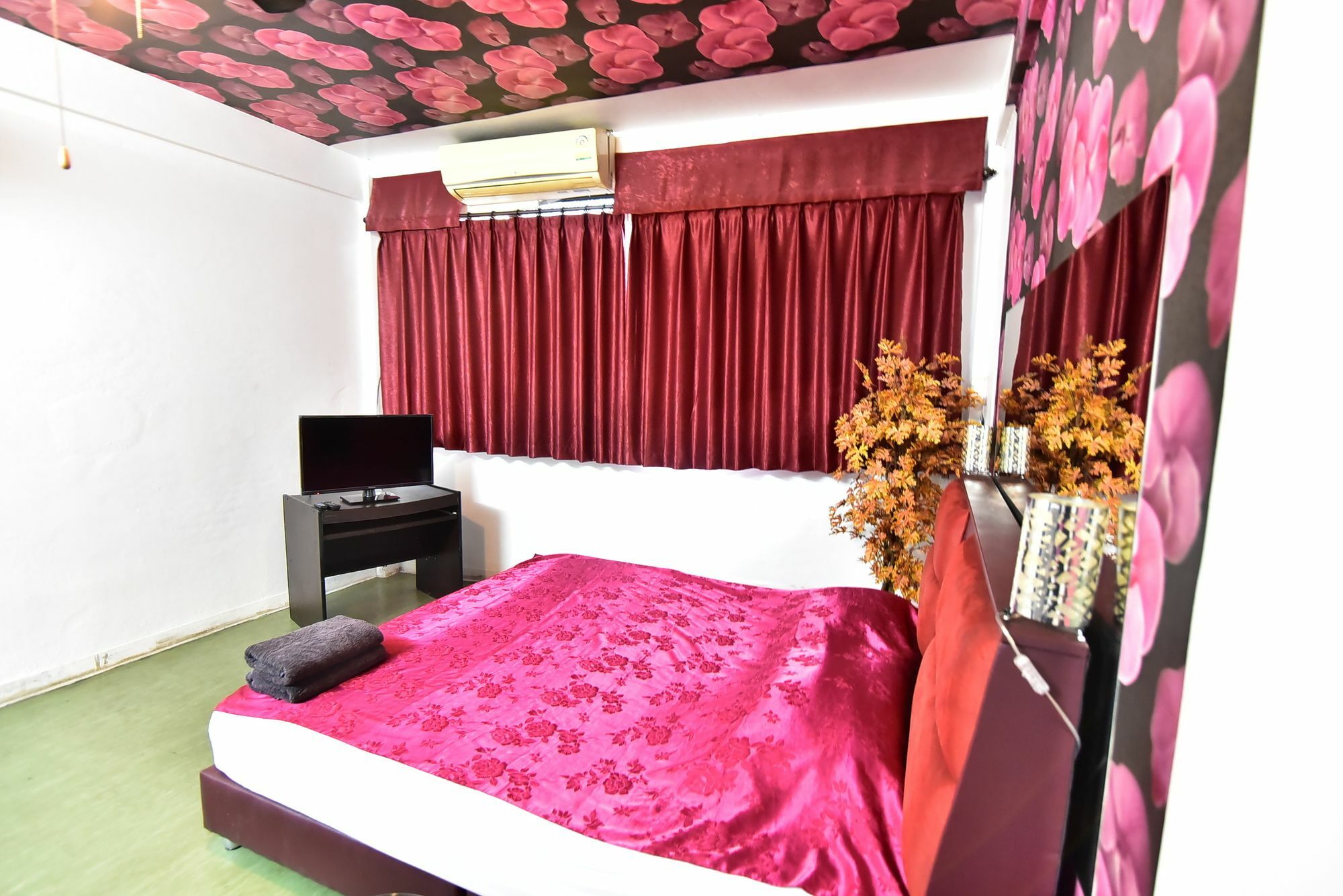 Maxwell Inn Pattaya Εξωτερικό φωτογραφία