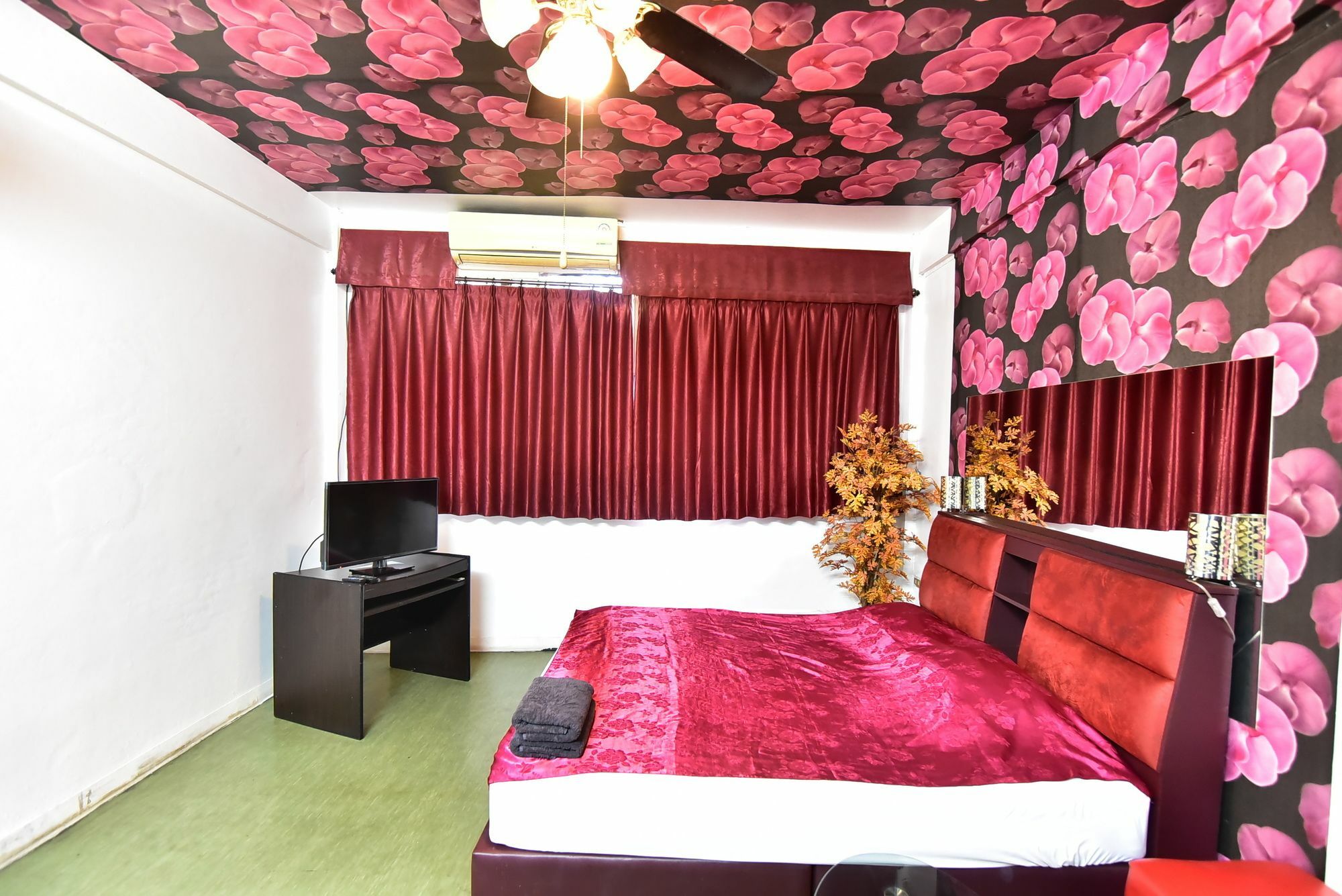 Maxwell Inn Pattaya Εξωτερικό φωτογραφία